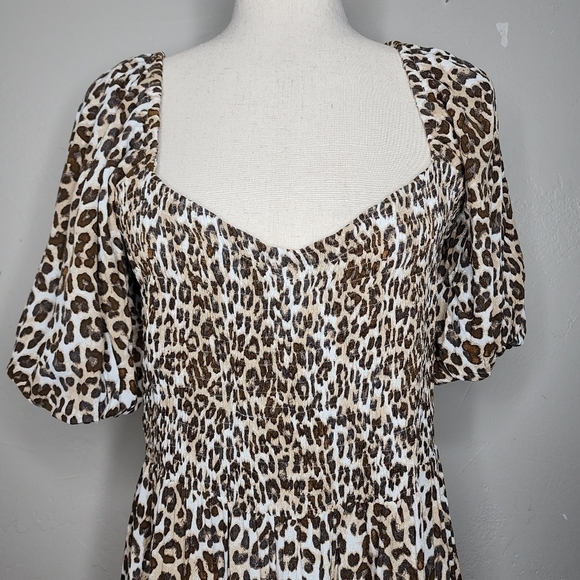 Faithful the Brand Ilaria Smocked Leopard Print Mini Dress Size‎ Large - Picture 4 of 16